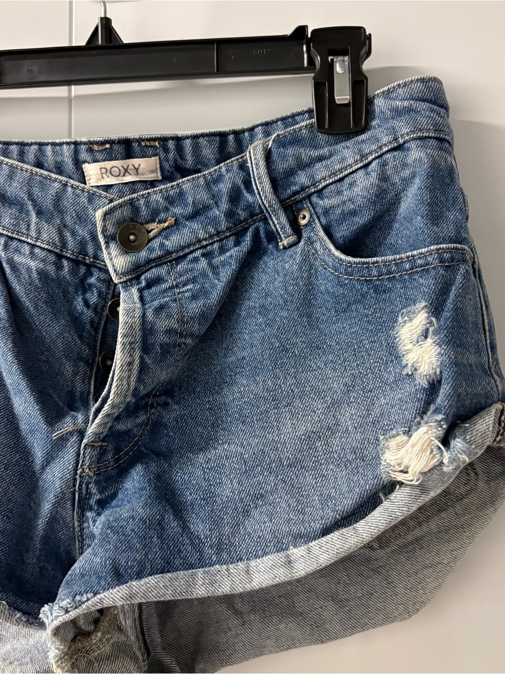 Roxy Women's Light Blue Distressed Rolled-Hem Jean Shorts - Picture 7 of 15